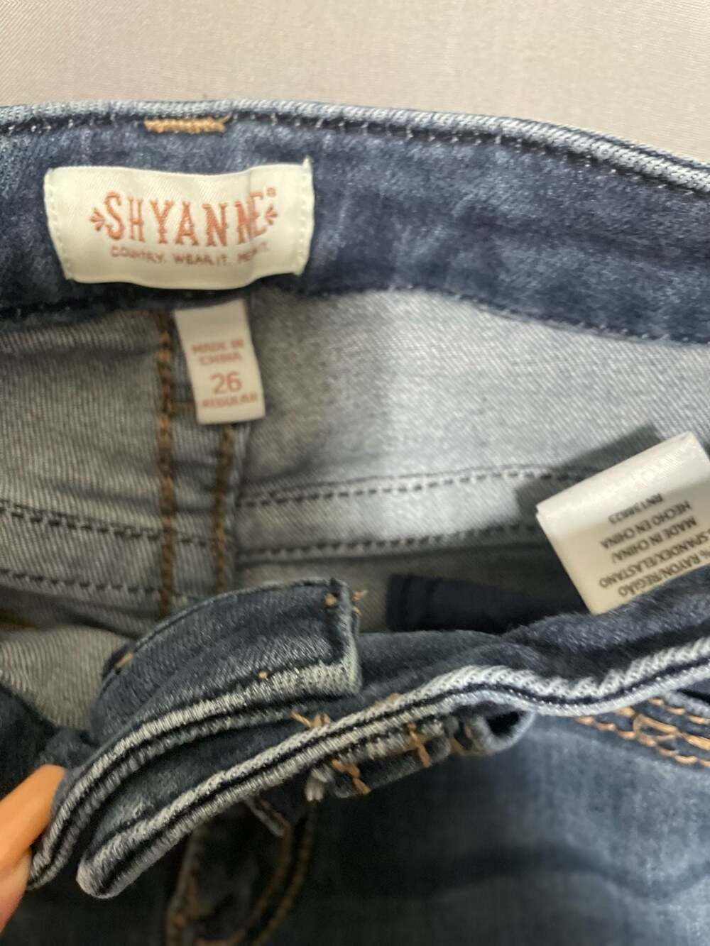 Shyanne Women's Mid-Rise Bootcut Jeans with Aztec Embroidered Pocket Detail - Picture 3 of 8
